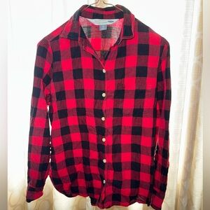 Old Navy Red and Black Plaid Women’s Shirt